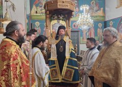 Θαυμάζουμε τον Άγιο Παντελεήμονα για τα μαρτύρια, την πίστη και την ομολογία του – Του Μητροπολίτη κ. Δαμασκηνού