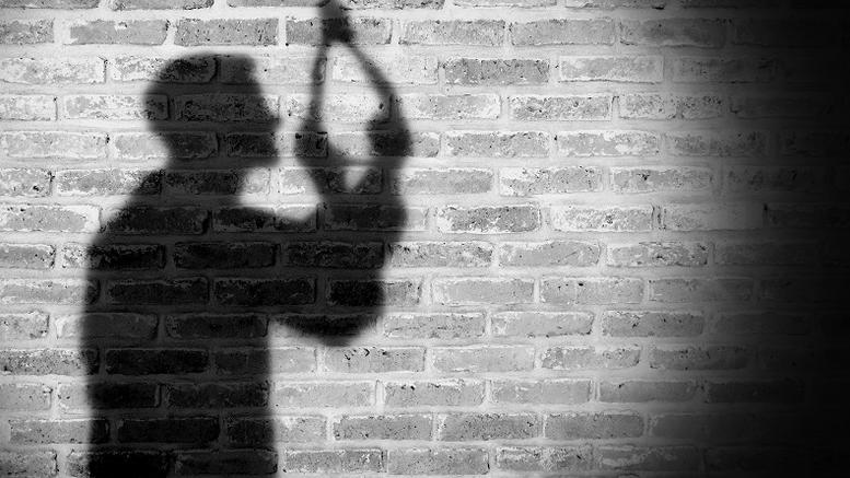 Τραγωδία στο Καινούργιο: 57χρονος βρέθηκε κρεμασμένος (Photos)