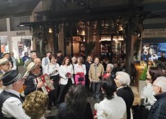 «Λες και ήταν χθες…»: Μια βραδιά γεμάτη νοσταλγία ταξίδεψε ο Μουσικός Σύλλογος «Ορφέας» στους δρόμους του Αγρινίου (Photos)
